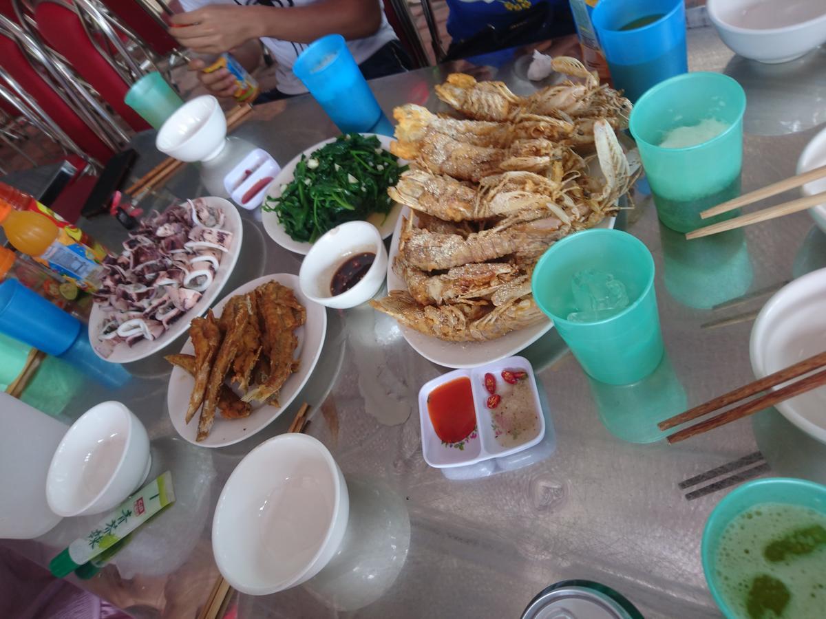 Homie Hostel & Tour Ha Giang Exterior foto